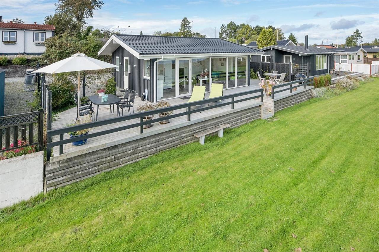 Eksklusiv Feriebolig Med Panoramaudsigt Villa Munkebo Bagian luar foto